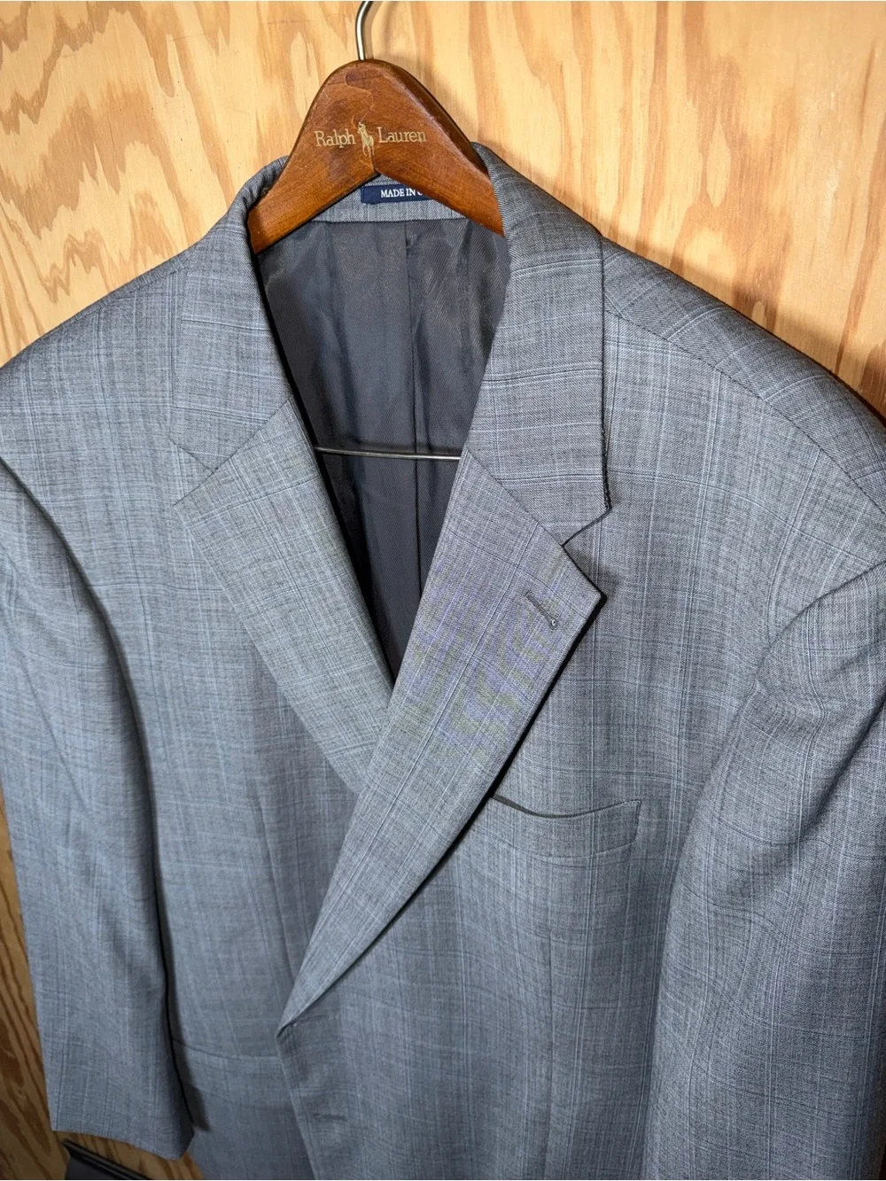 Jos. A. Bank Wool Gray Blue Plaid Two Button Mens Blazer 50R Sport Coat